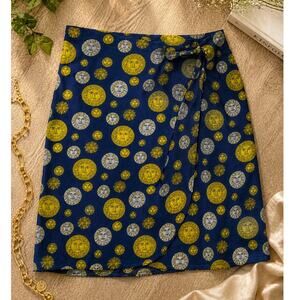 Gucci Silk Wrap Skirt Blue Sun Face Print Size 46 Italy Designer 10